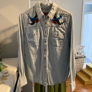 Hand painted double swallows denim button up